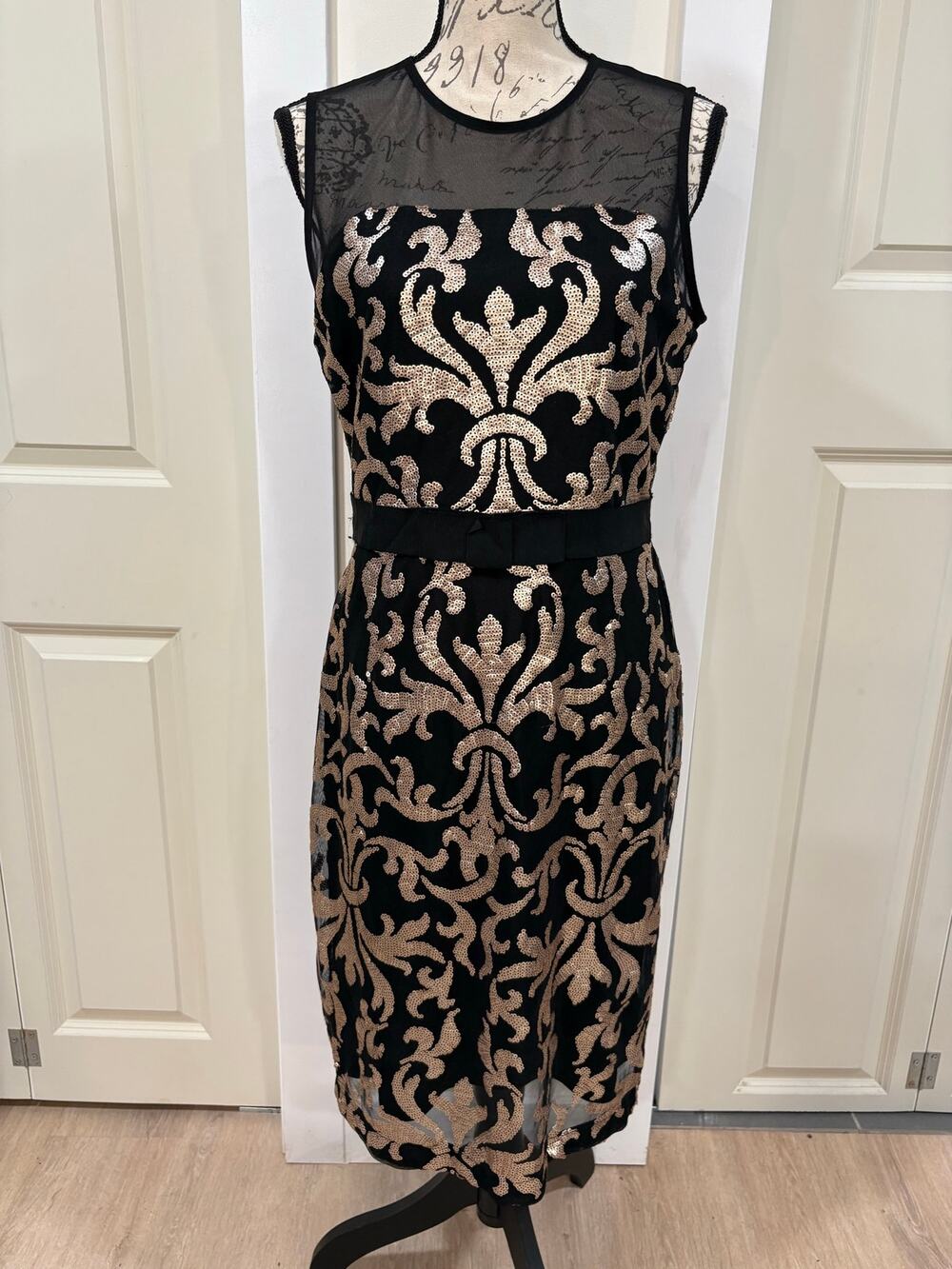 The Limited Baroque Black Mesh Gold Sequined Cocktail Dress Size 10